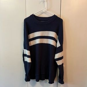 American Eagle navy blue sweater